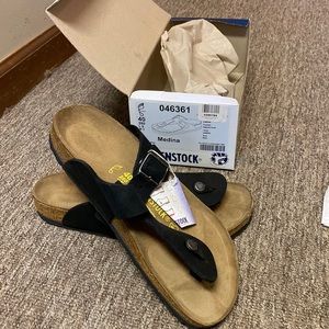NEW Birkenstock Medina black  Thong Sandals 40 women 9